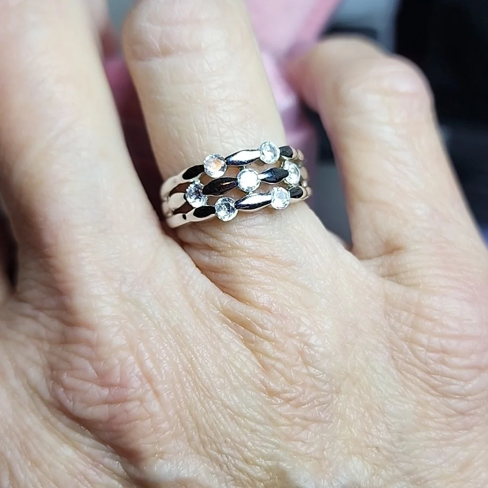 Pretty Sterling Silver & CZ Band Ring
